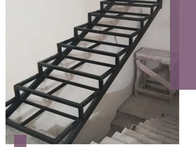 Демонтаж лестниц на металлокаркасе в Алапаевске: быстрый вывоз и разбор