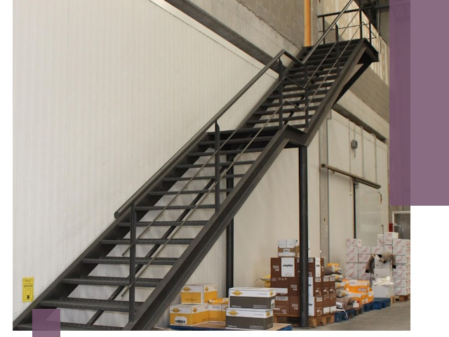 Лестницы для производства в Алапаевске — изготовление и монтаж