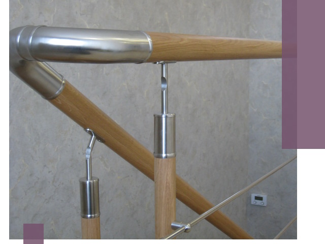 Комбинированные перила на заказ в Алапаевске — монтаж и производство