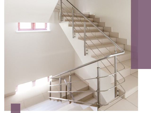 Установка и замена перил в подъезде в Алапаевске