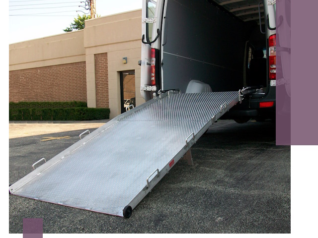 Мобильные пандусы в Алапаевске — производство, монтаж и аренда