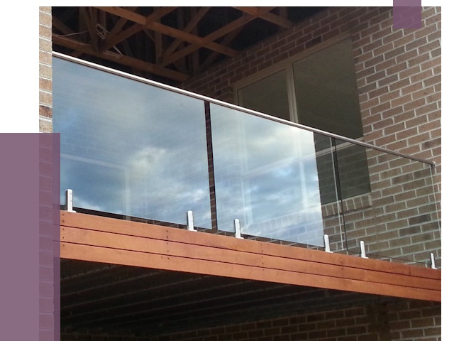 Стеклянные парапеты на крыше и террасе в Алапаевске от 12043 руб. | ПРОЛЁТ-Лпв