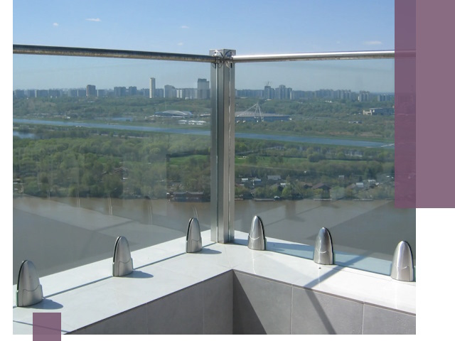 Стеклянные парапеты премиум класса в Алапаевске для домов и бизнесов