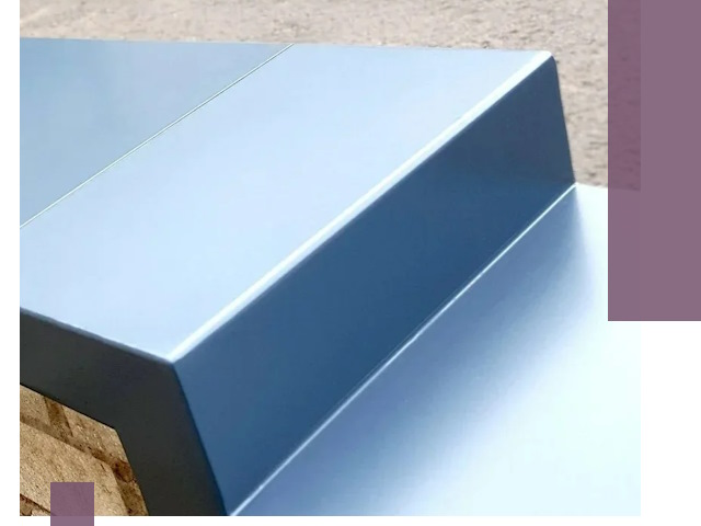 Крышки на парапет в Алапаевске: изготовление и монтаж под ключ